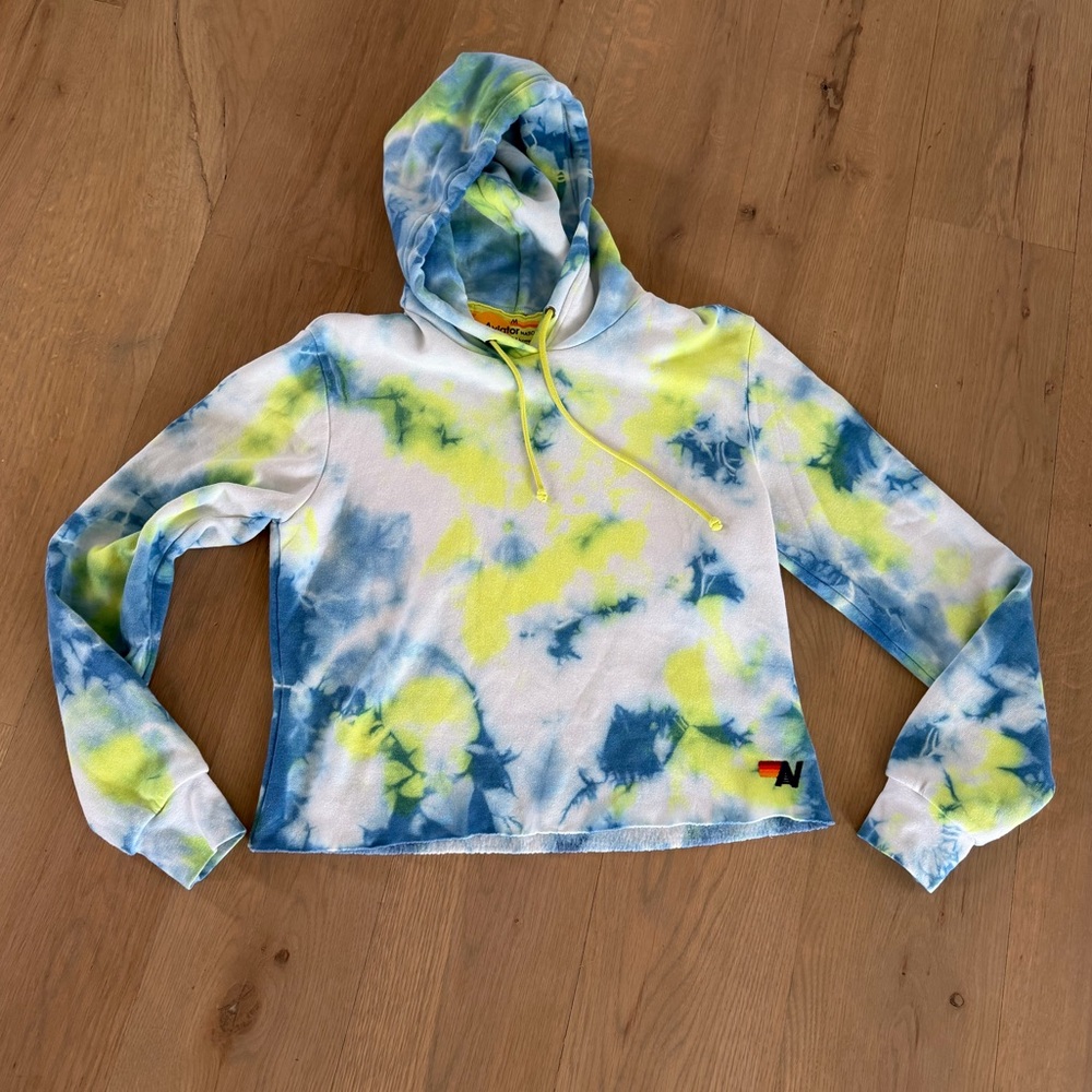 Aviator Nation women’s cropped hoodie. Like new! Matching pants listed.